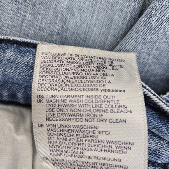 NYDJ Marilyn Ankle Jeans Star Embroidered Lift Tuck High Rise Denim 18W - Picture 10 of 11